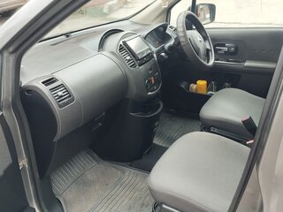 2005 Nissan Lafesta I, серый, 650000 рублей, вид 4