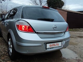 2006 Opel Astra H, серебристый, 555000 рублей, вид 5