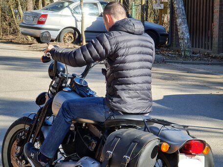 2008 Harley-Davidson Cross Bones, серебристый, 2699000 рублей, вид 4