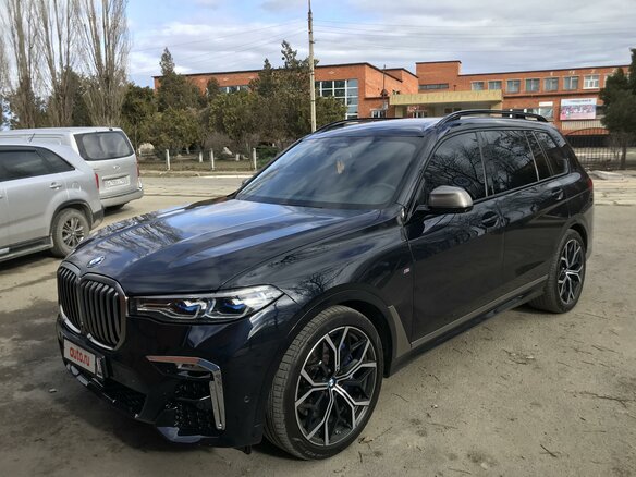 2019 BMW X7 M50d I (G07), чёрный