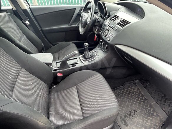 2012 Mazda 3 II (BL) Рестайлинг, белый, 760000 рублей - вид 8
