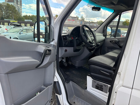 2013 Volkswagen Crafter, белый, 2650000 рублей, вид 5