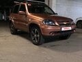 2017 Chevrolet Niva I Рестайлинг, коричневый, 800000 рублей - вид 2