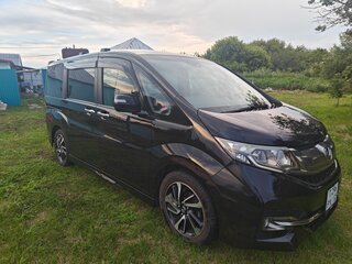 2015 Honda Stepwgn Spada V, чёрный, 1780000 рублей, вид 4