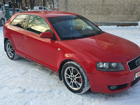 2003 Audi A3 II (8P), красный - вид 2