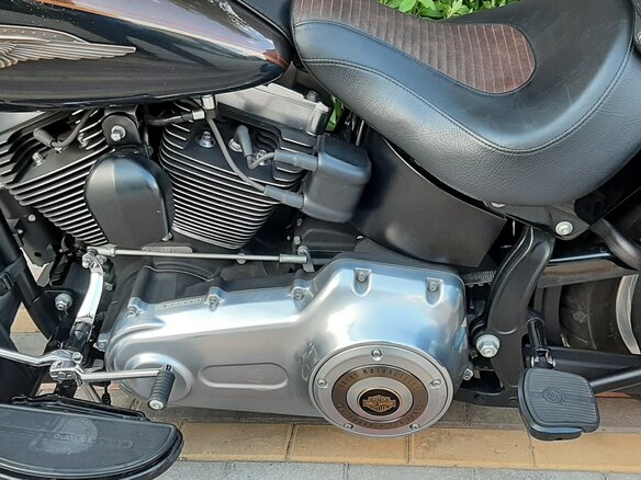2013 Harley-Davidson Fat Boy, коричневый, 1450000 рублей - вид 17