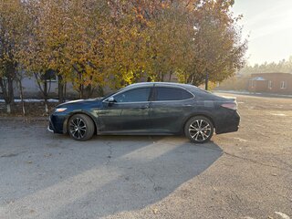 2019 Toyota Camry US Market VIII (XV70), чёрный, 3000000 рублей, вид 5