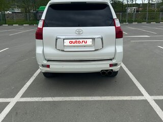 2010 Toyota Land Cruiser Prado 150 Series, белый, 2890000 рублей, вид 3