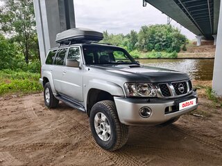 2005 Nissan Patrol V (Y61) Рестайлинг, серебристый, 2050000 рублей, вид 3