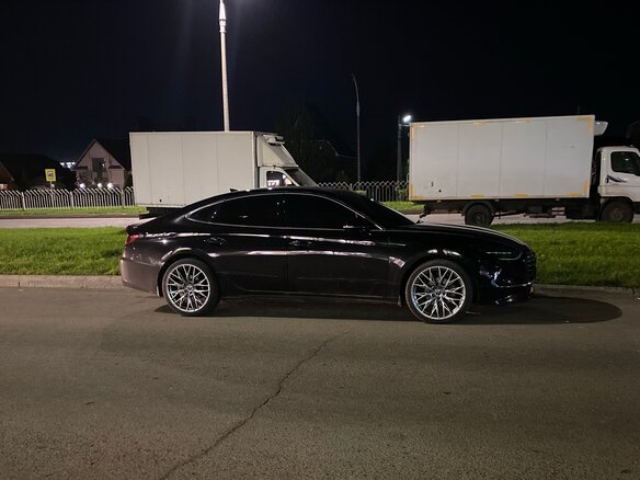 2020 Hyundai Sonata VIII (DN8), чёрный, 2650000 рублей - вид 5