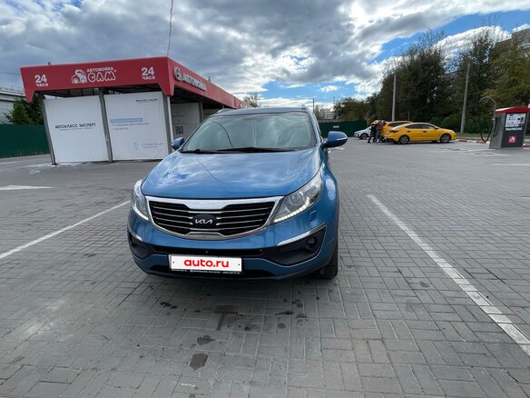 2013 Kia Sportage III, синий, 1200000 рублей