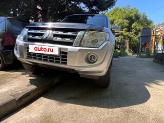 2012 Mitsubishi Pajero IV Рестайлинг 1, серебристый, 1940000 рублей, вид 3