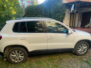 2010 Volkswagen Tiguan I, белый, 800000 рублей, вид 2