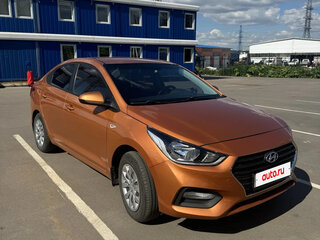2018 Hyundai Solaris II, оранжевый, 1240000 рублей, вид 3