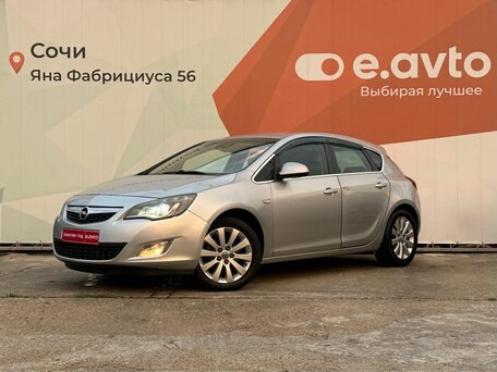 Opel Astra J
