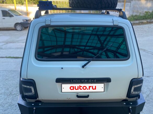 2013 Lada (ВАЗ) 2121 (4x4) I Рестайлинг, белый, 690000 рублей - вид 3