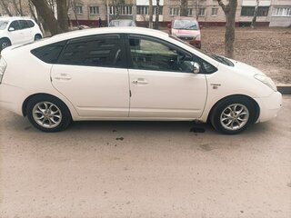 2008 Toyota Prius II Рестайлинг (XW20), белый, 535000 рублей, вид 3