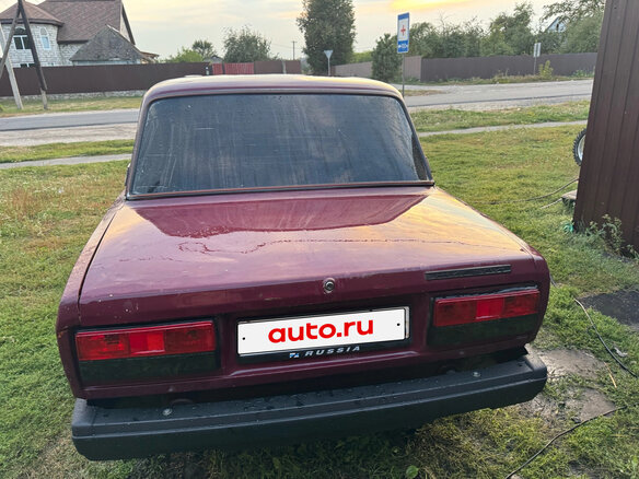 2002 Lada (ВАЗ) 2107, пурпурный, 65000 рублей - вид 1