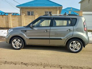 2011 Kia Soul I, серебристый, 1100000 рублей, вид 1