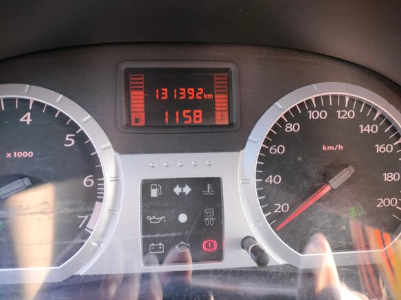 2014 Lada (ВАЗ) Largus I, серебристый, 980000 рублей - вид 10