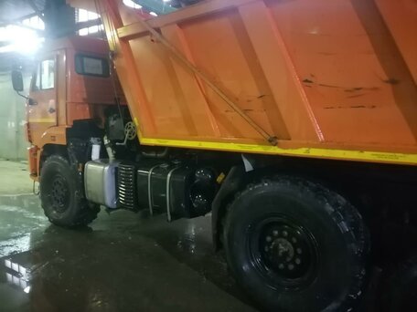 2019 КамАЗ 43118, оранжевый, 8200000 рублей, вид 4