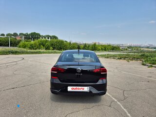 2021 Volkswagen Polo VI, чёрный, 1500000 рублей, вид 5