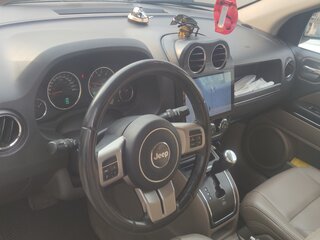 2011 Jeep Compass I Рестайлинг, серый, 1100000 рублей, вид 2