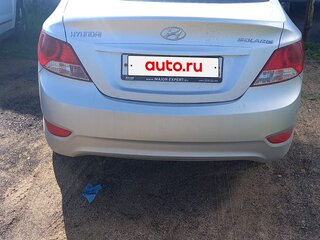 2013 Hyundai Solaris I, серебристый, 830000 рублей, вид 1