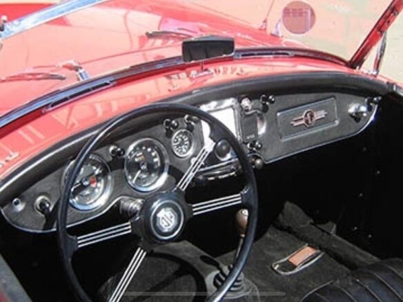 1962 MG MGA, красный - вид 8