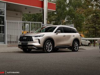 2025 Infiniti QX60 II, золотистый, 6790000 рублей, вид 1