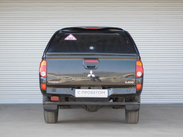 2014 Mitsubishi L200 IV, чёрный - вид 6