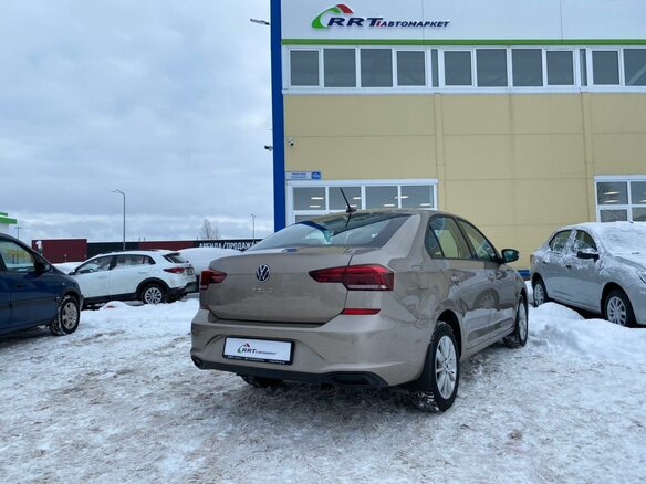 2020 Volkswagen Polo VI, коричневый - вид 4