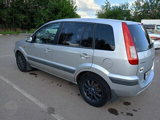 2007 Ford Fusion I Рестайлинг, серебристый, 430000 рублей, вид 5