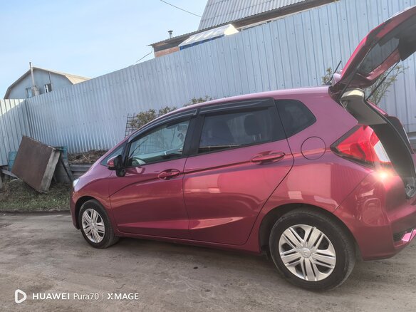 2019 Honda Fit III Рестайлинг, пурпурный, 1400000 рублей - вид 7