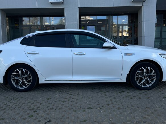 2018 Kia Optima IV, белый, 1580000 рублей - вид 3