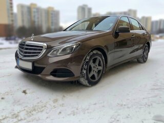 2013 Mercedes-Benz E-Класс 200 IV (W212, S212, C207) Рестайлинг, коричневый, 2000000 рублей, вид 1