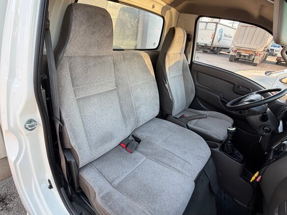 2014 Hyundai Porter II, белый, 1400000 рублей - вид 4