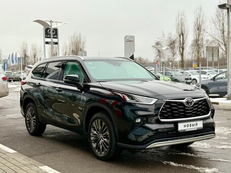 2025 Toyota Highlander IV (XU70), чёрный, 5490000 рублей, вид 2