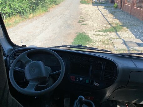 2011 Hyundai County, серебристый, 315000 рублей, вид 3