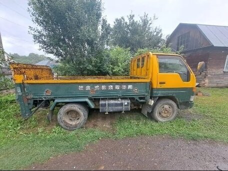 1995 Toyota Dyna, зелёный, 1500000 рублей, вид 3