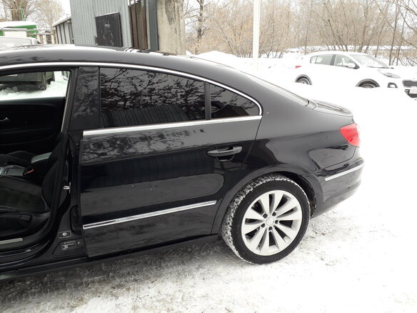 2010 Volkswagen Passat CC I, чёрный - вид 3