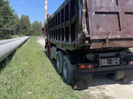 2008 Sinotruk Howo HW76, пурпурный, 1400000 рублей, вид 5