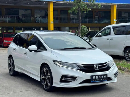 Honda Jade I Рестайлинг