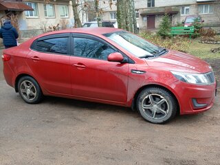 2013 Kia Rio III, пурпурный, 800000 рублей, вид 4