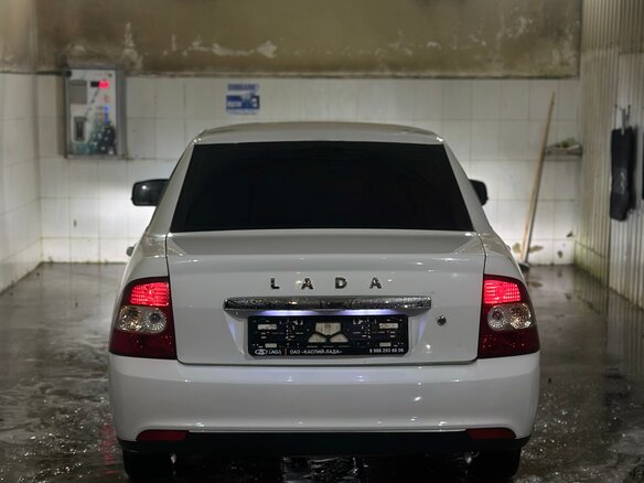 2009 Lada (ВАЗ) Priora I, белый, 285000 рублей - вид 2