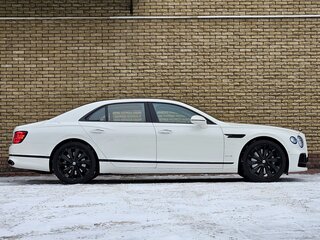 2022 Bentley Flying Spur III, белый, 31900000 рублей, вид 2