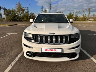 2013 Jeep Grand Cherokee SRT IV (WK2) Рестайлинг, белый, 3640000 рублей, вид 1