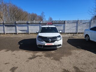 2015 Renault Sandero II, белый, 500000 рублей, вид 2
