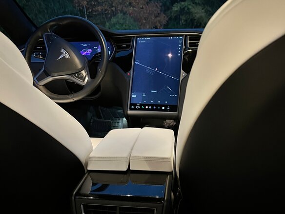 2019 Tesla Model S 75D I Рестайлинг, синий, 2500000 рублей - вид 16