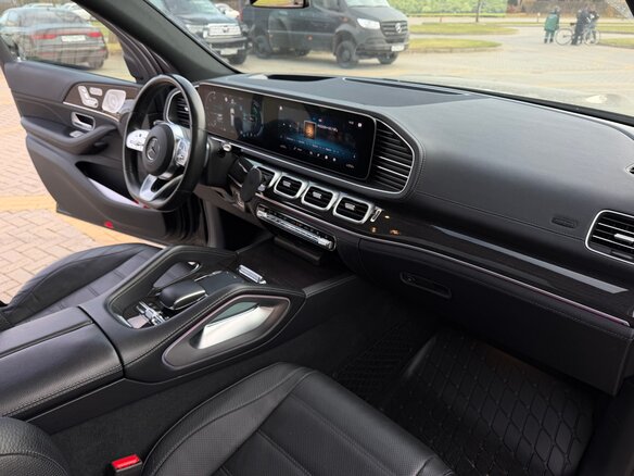 2019 Mercedes-Benz GLS 400 d II (X167), чёрный, 8300000 рублей - вид 2